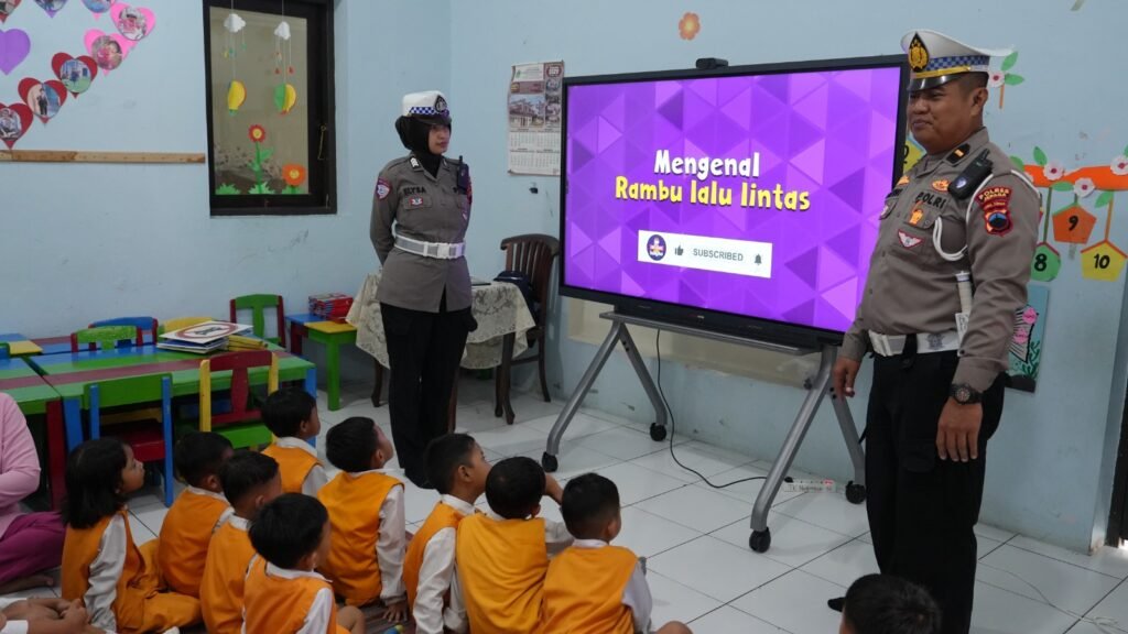 98e07077-b829-4d73-b1f7-25f3e44e26c6